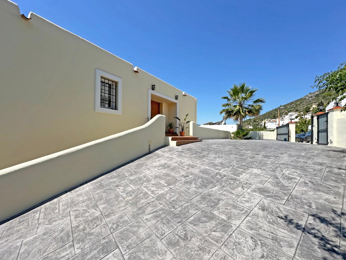 Villa à Jalon, Alicante, Espagne 3 chambres, 178 m2 No. 148935