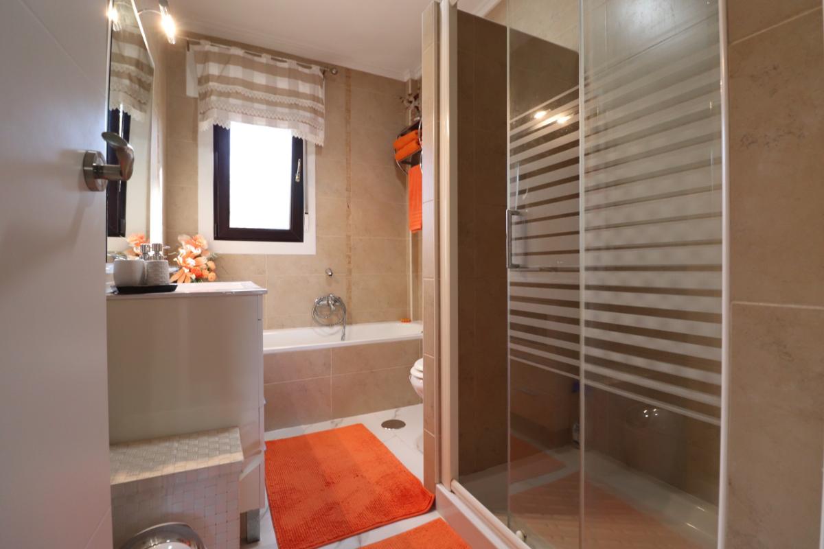 Villa i Algorfa, Alicante, Spanien 5 sovrum, 375 kvm. Nr. 148929