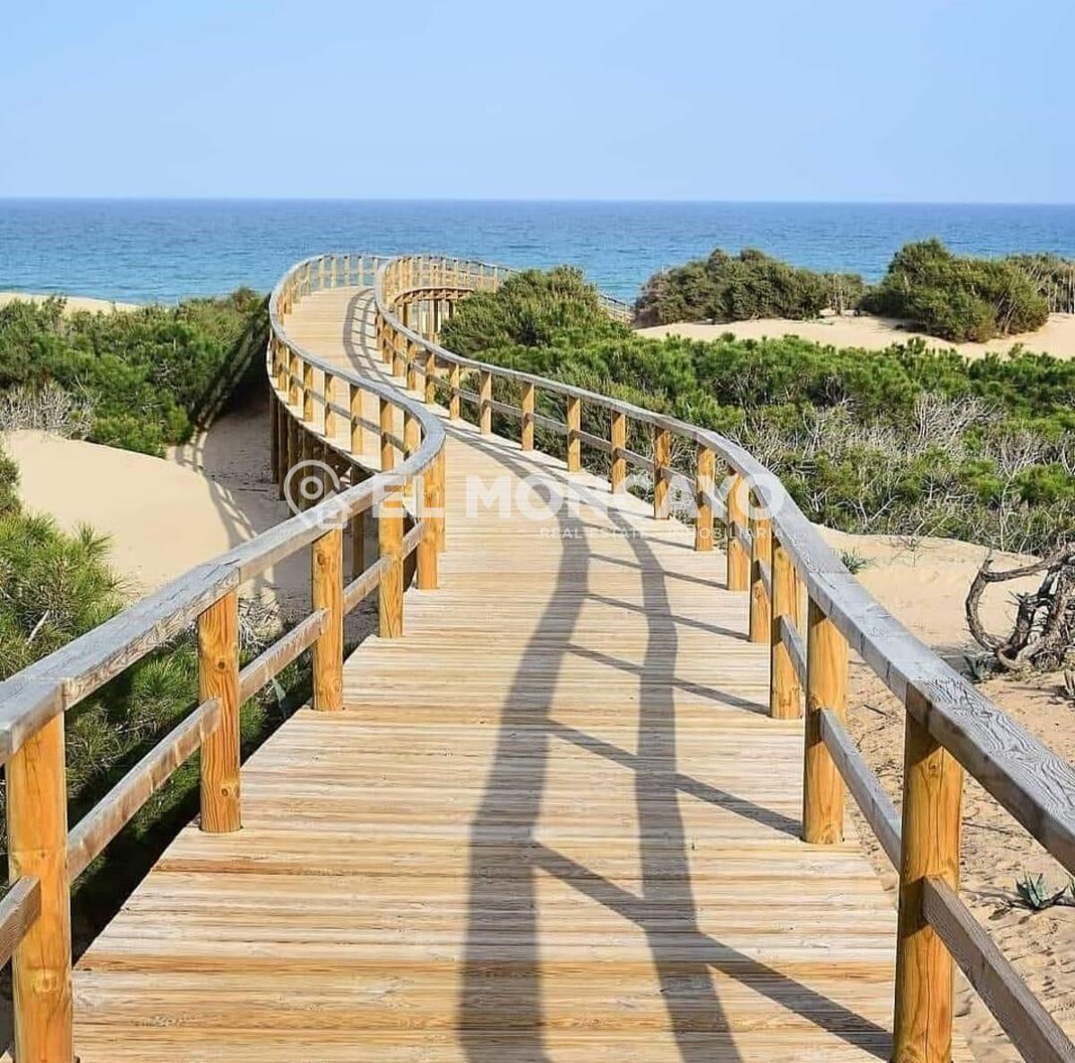 Apartamento en Guardamar del Segura, Alicante, España 2 dormitorios, 79 m2 No. 148932