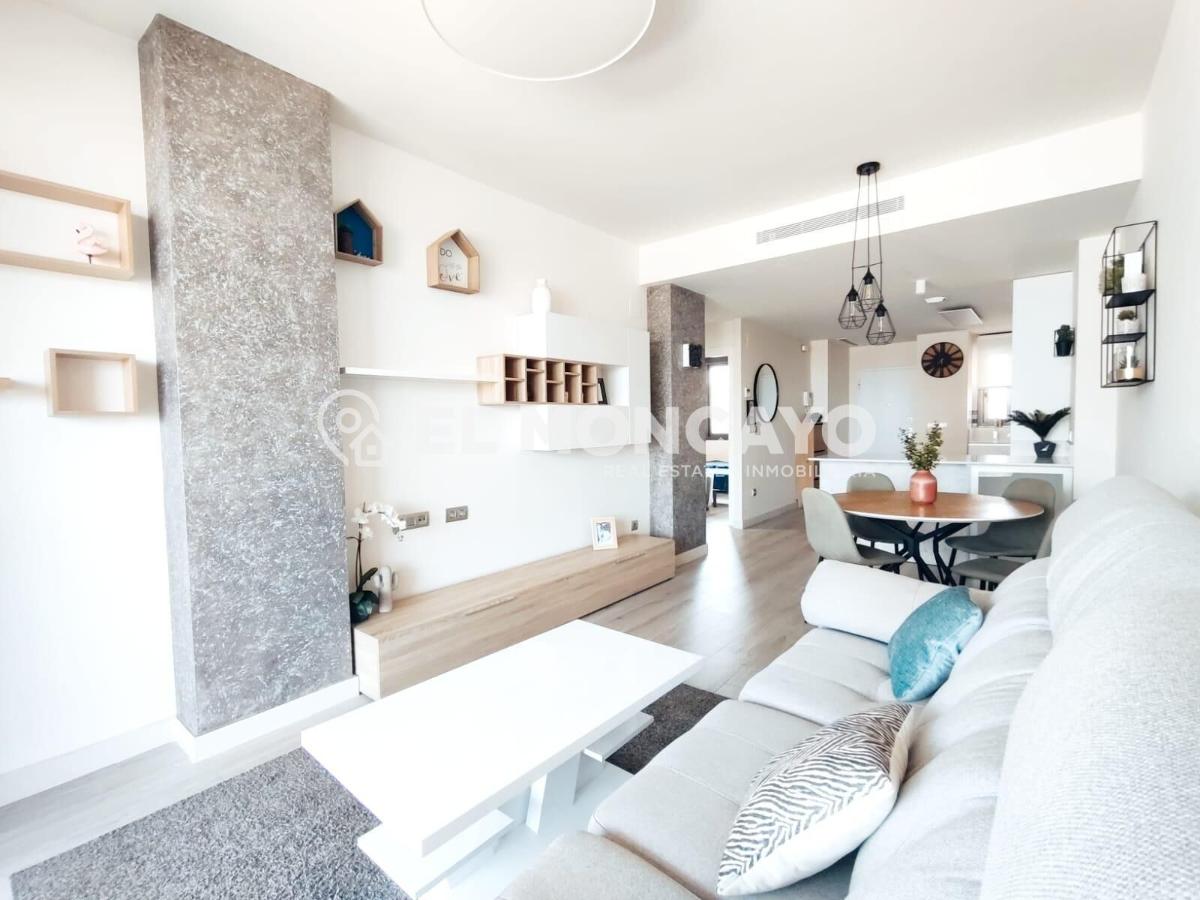 Apartamento en Guardamar del Segura, Alicante, España 2 dormitorios, 79 m2 No. 148932