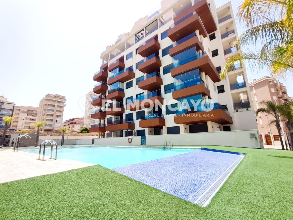 Apartamento en Guardamar del Segura, Alicante, España 2 dormitorios, 79 m2 No. 148932