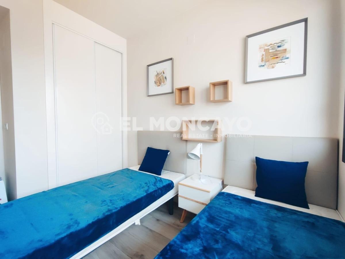 Apartamento en Guardamar del Segura, Alicante, España 2 dormitorios, 79 m2 No. 148932