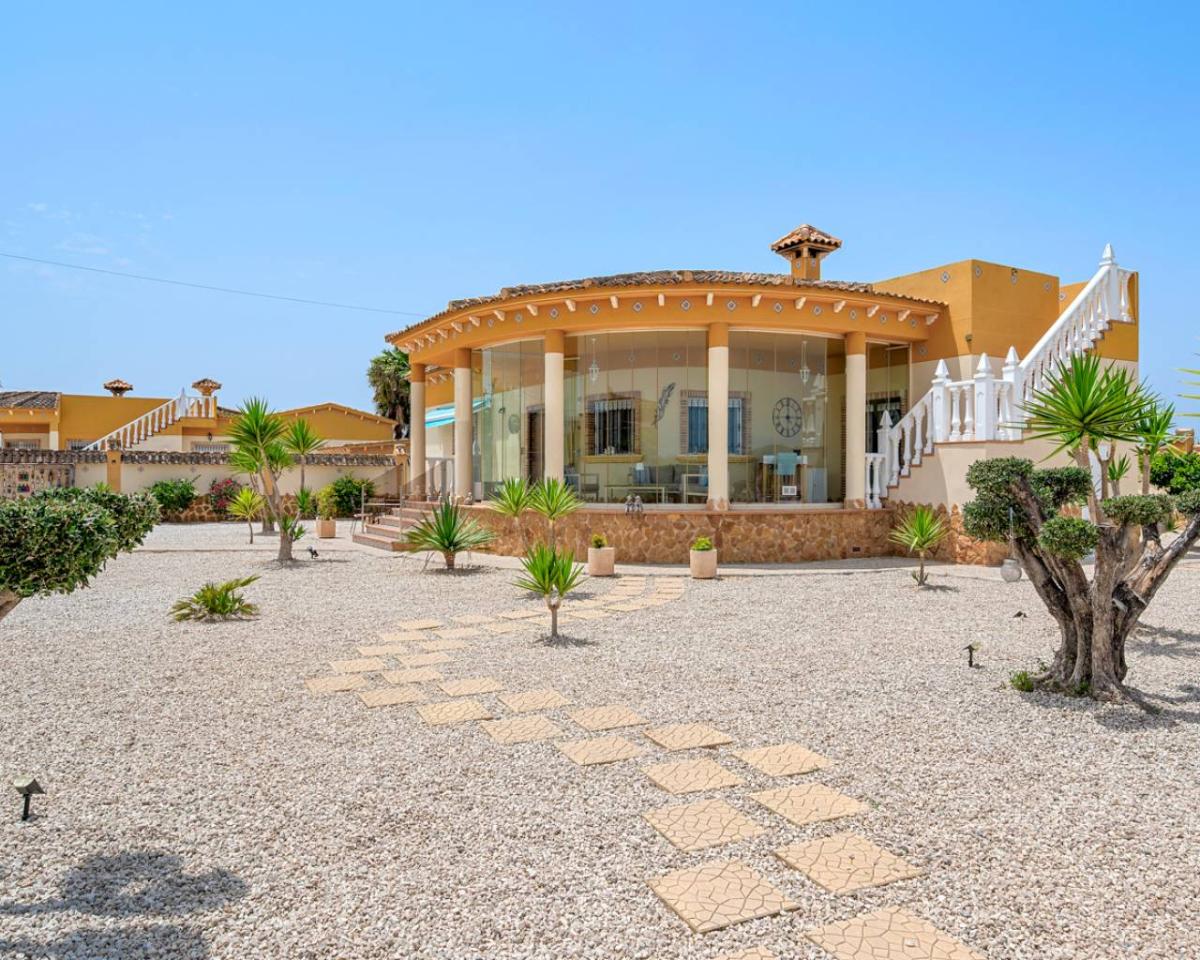 Finca i Catral, Alicante, Spanien 3 sovrum, 153 kvm. Nr. 148934
