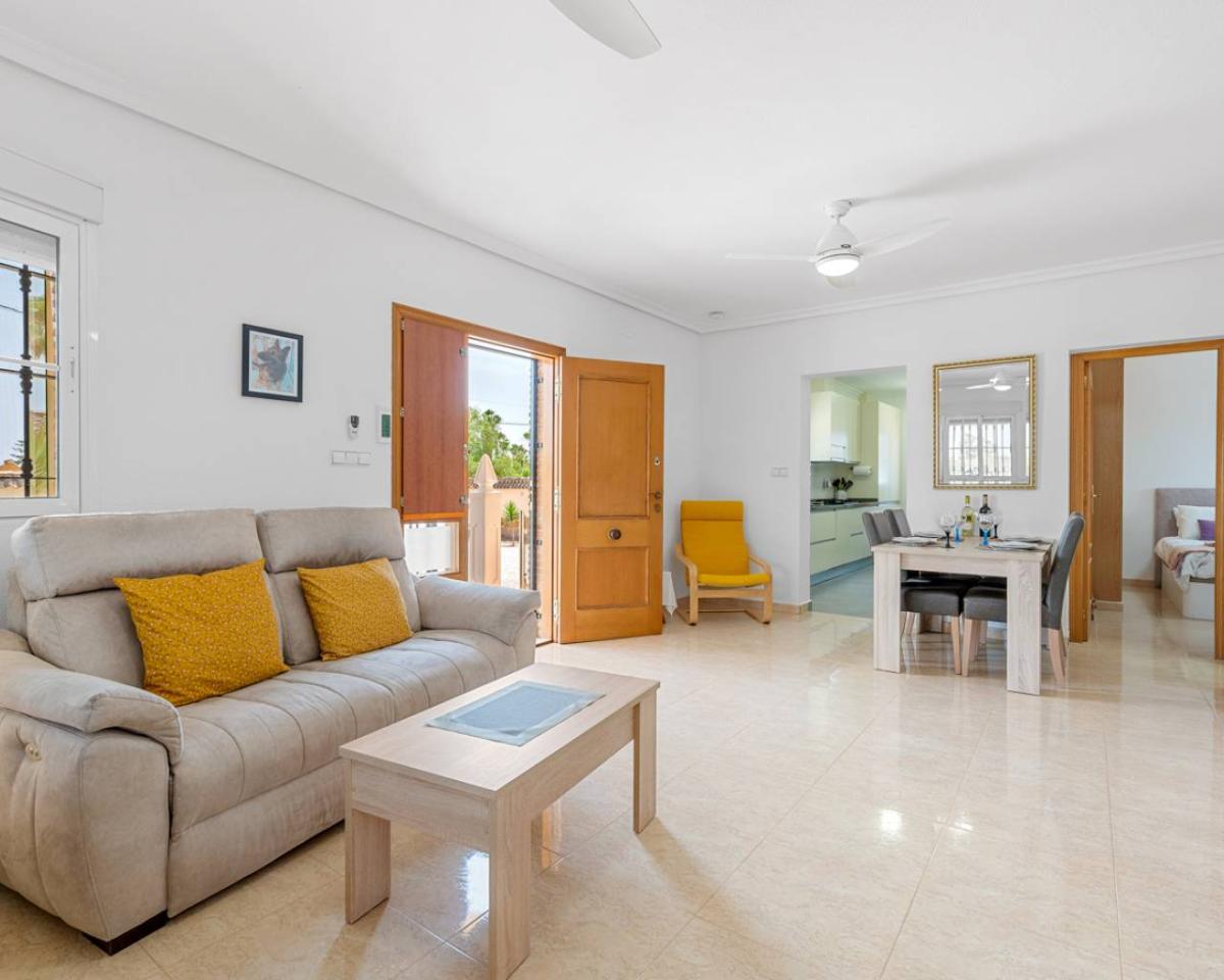 Finca i Catral, Alicante, Spanien 3 sovrum, 153 kvm. Nr. 148934