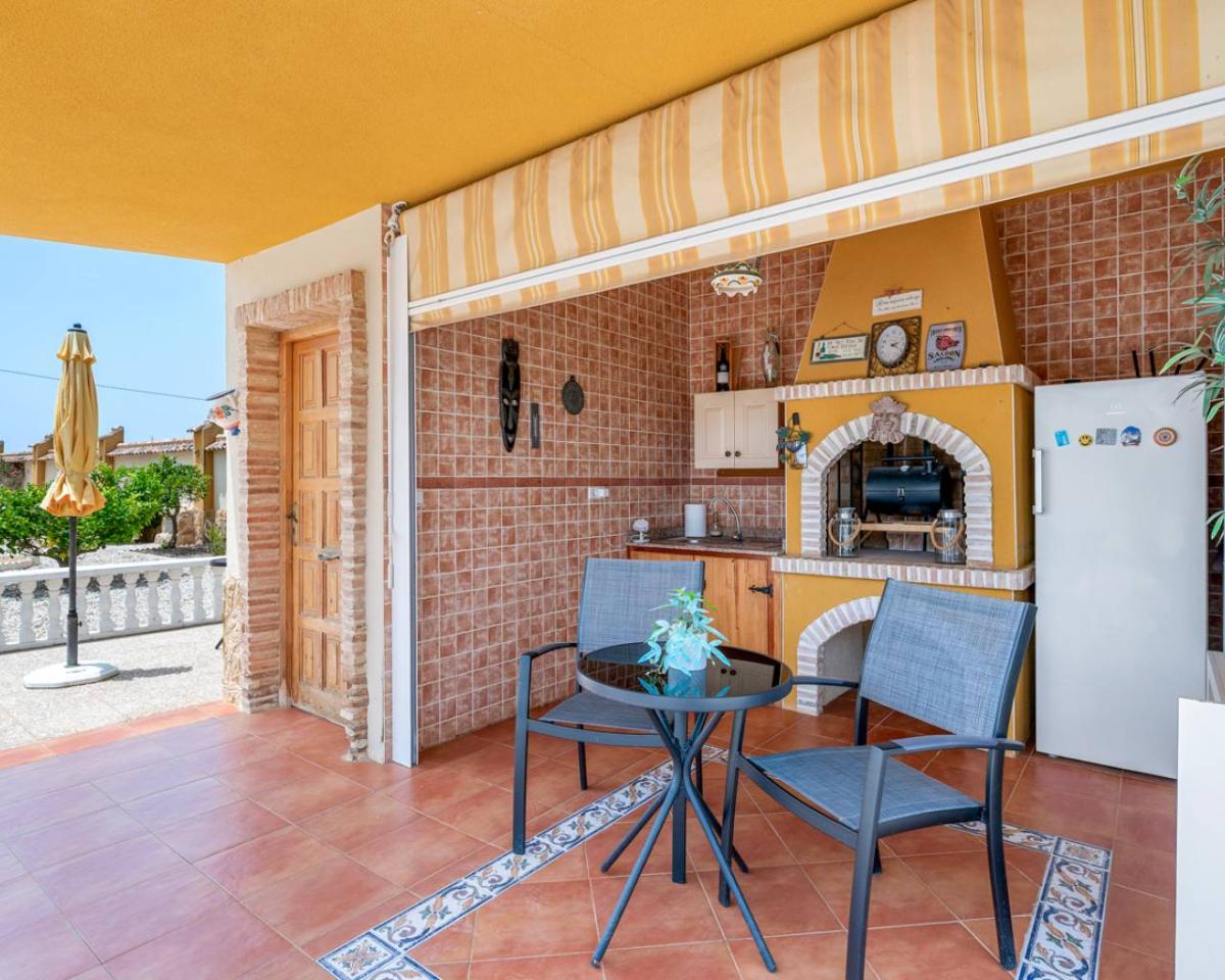 Finca i Catral, Alicante, Spanien 3 sovrum, 153 kvm. Nr. 148934