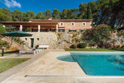 Finca in Puigpunyent, Mallorca, Spain 5 bedrooms, 499 sq.m. No. 141434