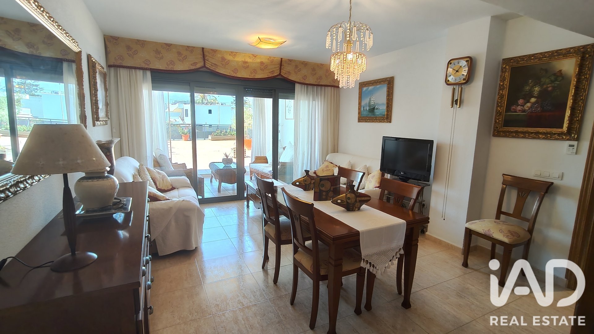 Apartment in Benicasim, Castellon, Spain 3 bedrooms, 306 sq.m. No. 193552