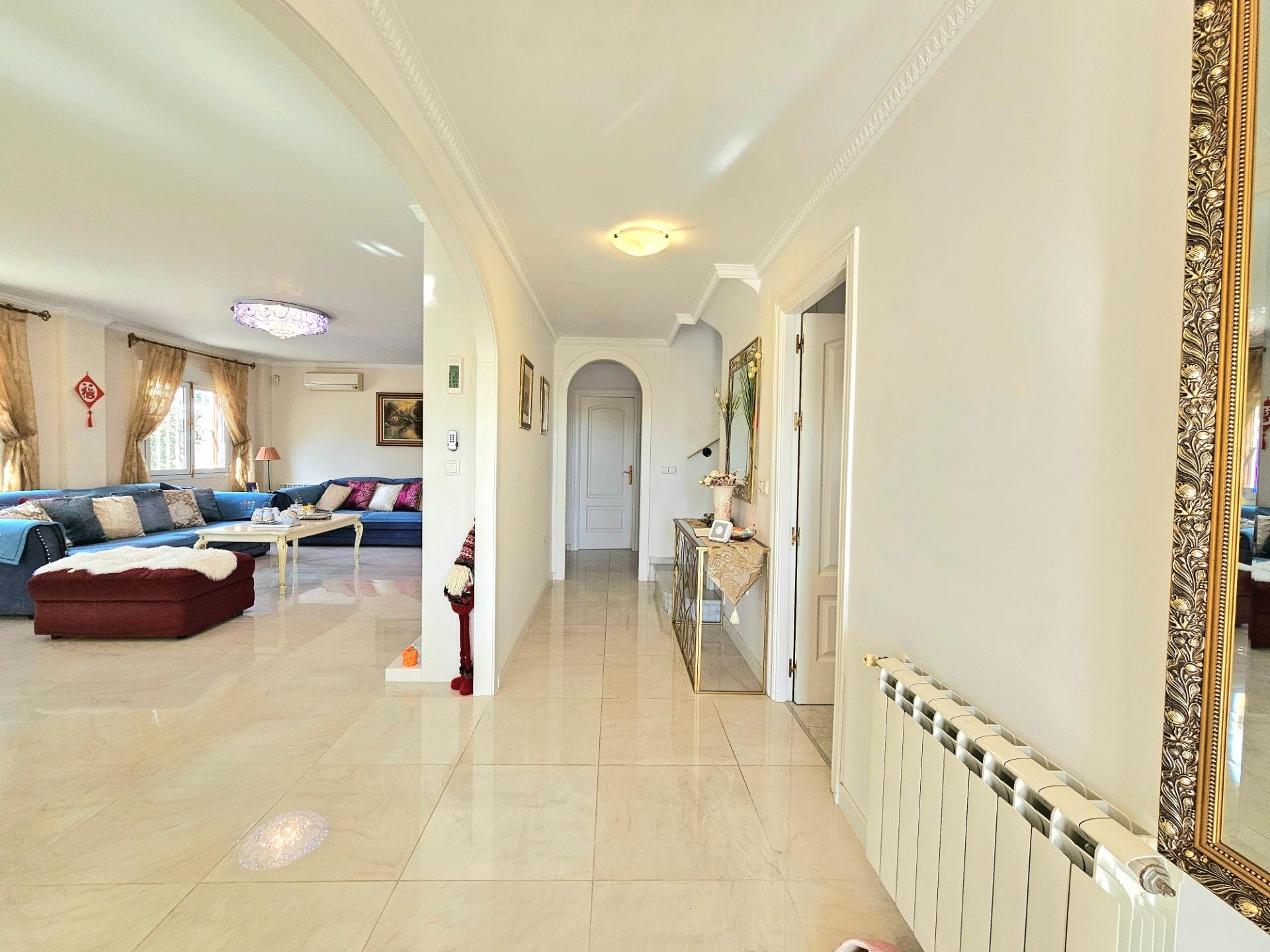 Villa à Alicante, Espagne 4 chambres, 185 m2 No. 164368