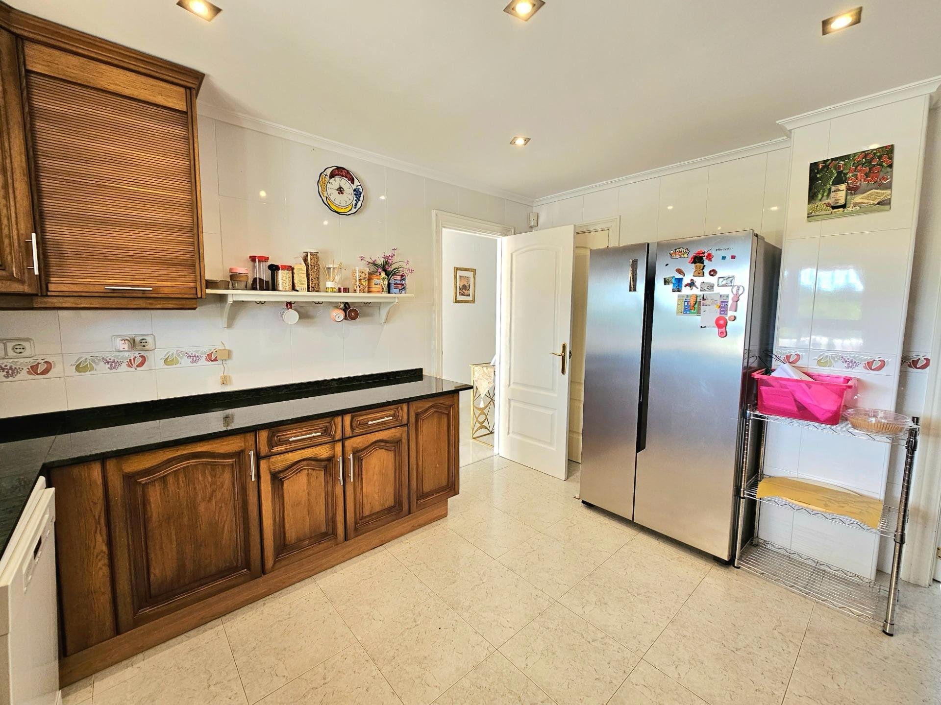 Villa à Alicante, Espagne 4 chambres, 185 m2 No. 164368