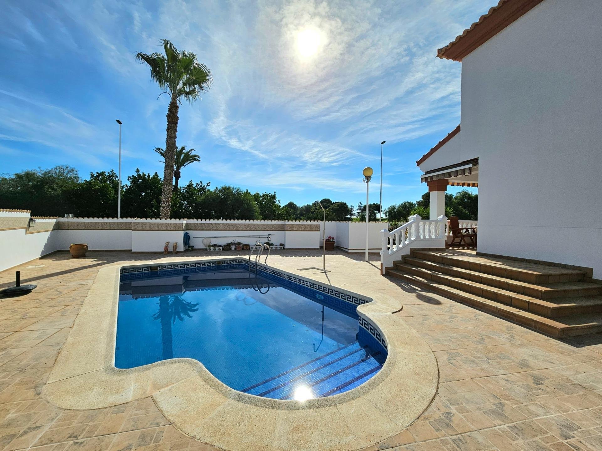 Villa à Alicante, Espagne 4 chambres, 185 m2 No. 164368