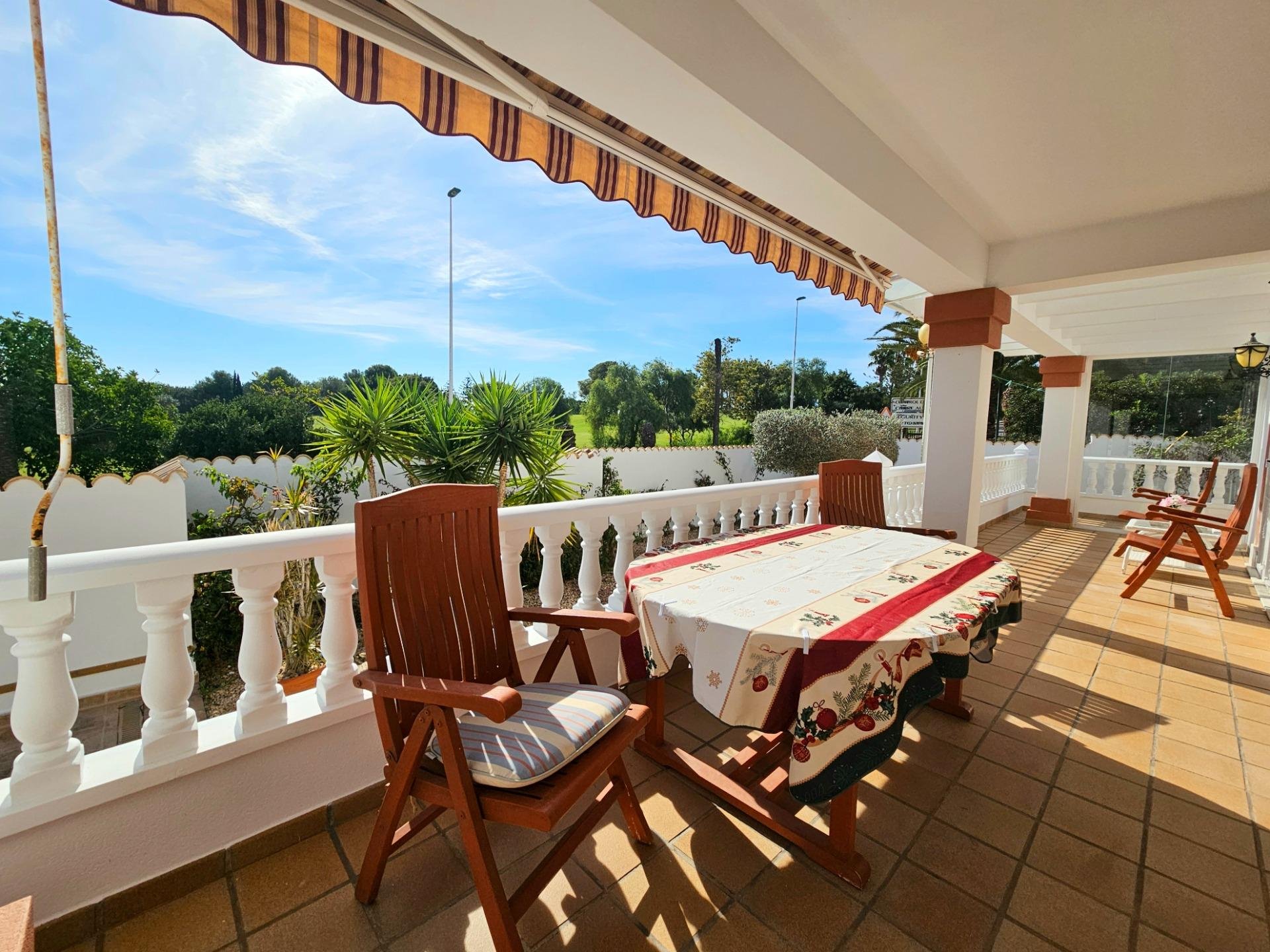 Villa à Alicante, Espagne 4 chambres, 185 m2 No. 164368