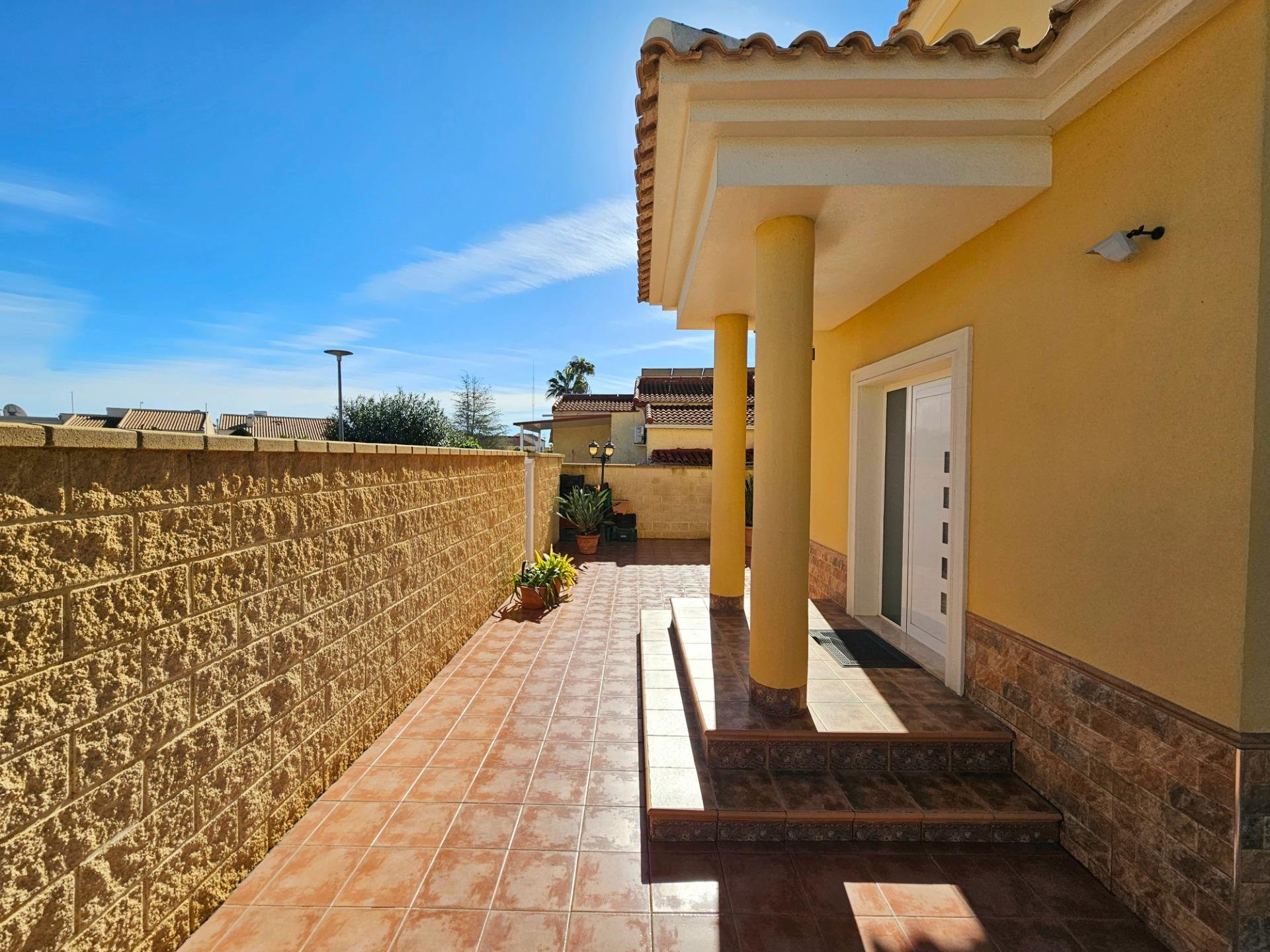 Villa i San Fulgencio, Alicante, Spanien 3 sovrum, 141 kvm. Nr. 164367