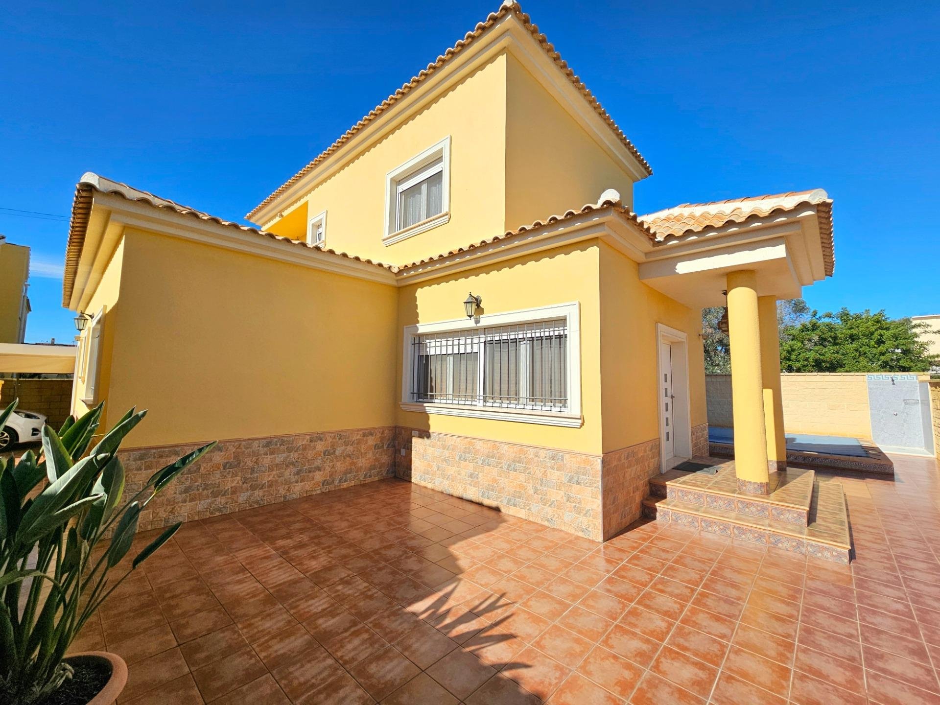Villa i San Fulgencio, Alicante, Spanien 3 sovrum, 141 kvm. Nr. 164367