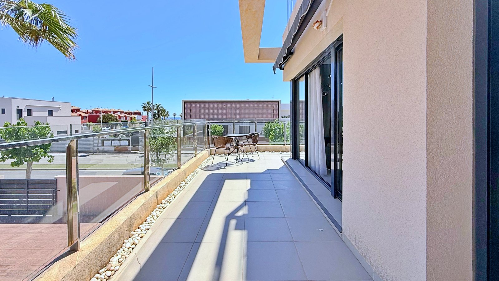 Takvåning i Torre de la Horadada, Alicante, Spanien 3 sovrum, 108 kvm. Nr. 168244