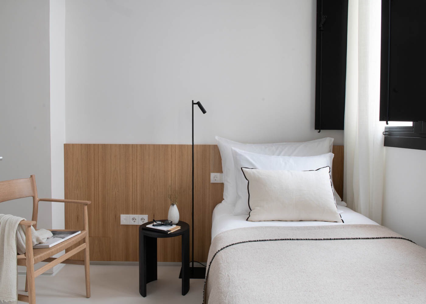 Apartment in Barcelona, Spain 3 bedrooms,  No. 141048