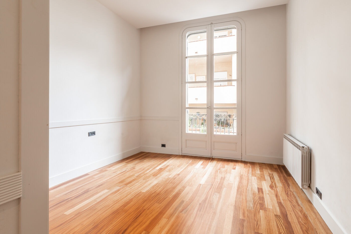 House in Barcelona, Spain 6 bedrooms,  No. 141052