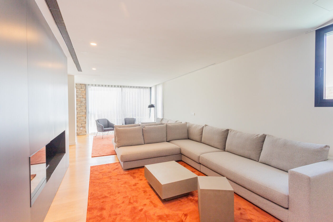 Māja Barcelona, Spānijā 7 istabas,  Nr. 141046