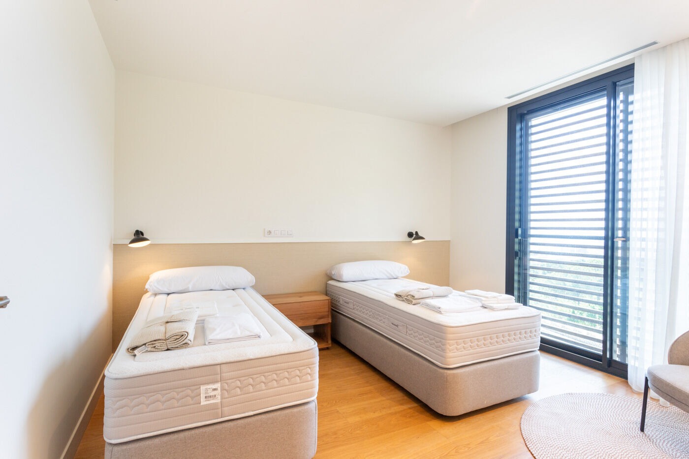 Māja Barcelona, Spānijā 7 istabas,  Nr. 141046