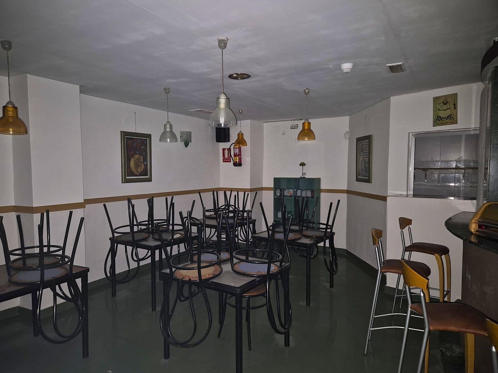 Commercial property in Alicante, Spain 90 sq.m. No. 195318