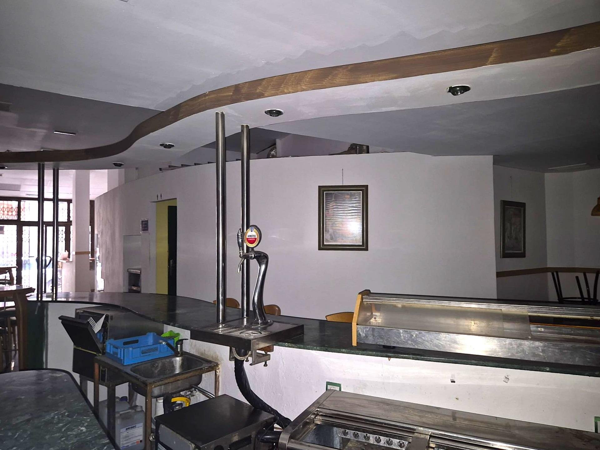 Commercial property in Alicante, Spain 90 sq.m. No. 195318