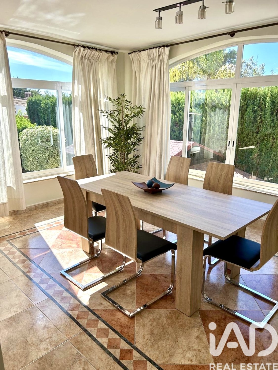 House in Benidorm, Alicante, Spain 5 bedrooms, 395 sq.m. No. 172176