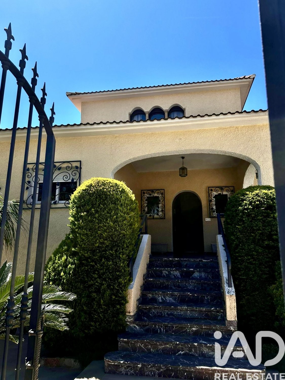 House in Benidorm, Alicante, Spain 5 bedrooms, 395 sq.m. No. 172176