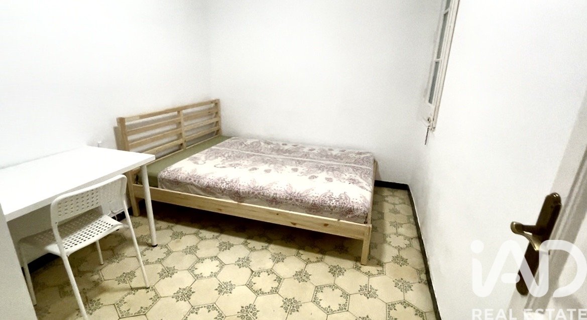 Квартира в Барселона, Испания 4 спальни, 75м2 №172181