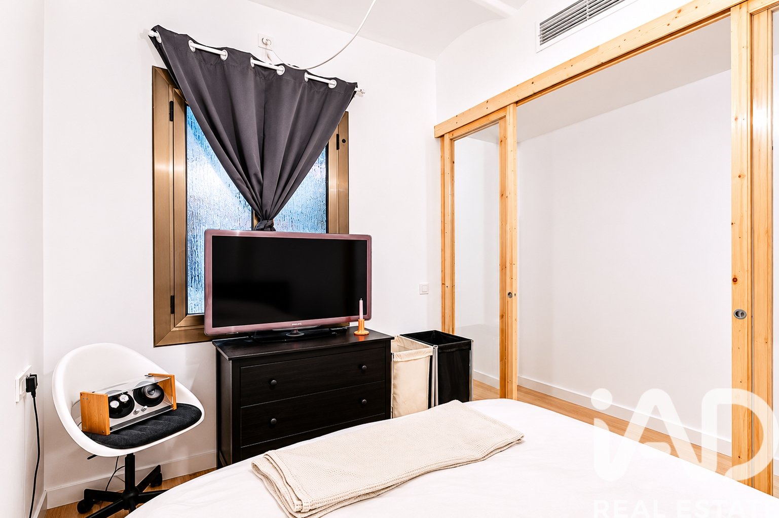 Wohnung in Barcelona, Spanien 2 Schlafzimmer, 61 m2 Nr. 172177