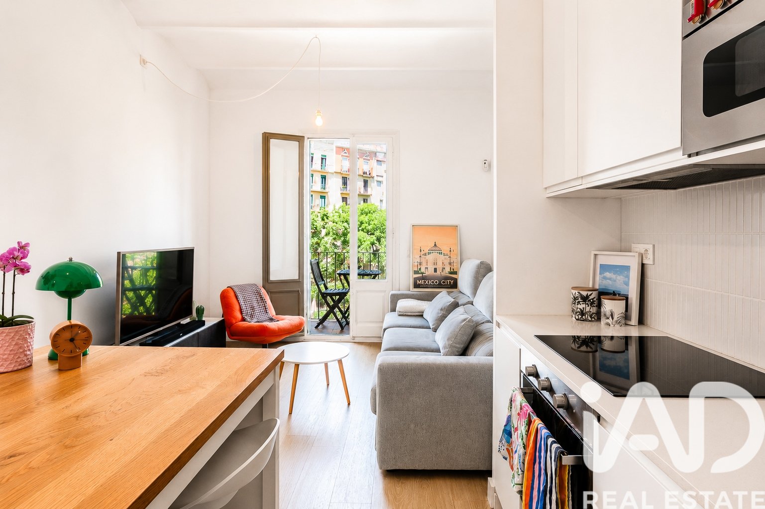 Wohnung in Barcelona, Spanien 2 Schlafzimmer, 61 m2 Nr. 172177