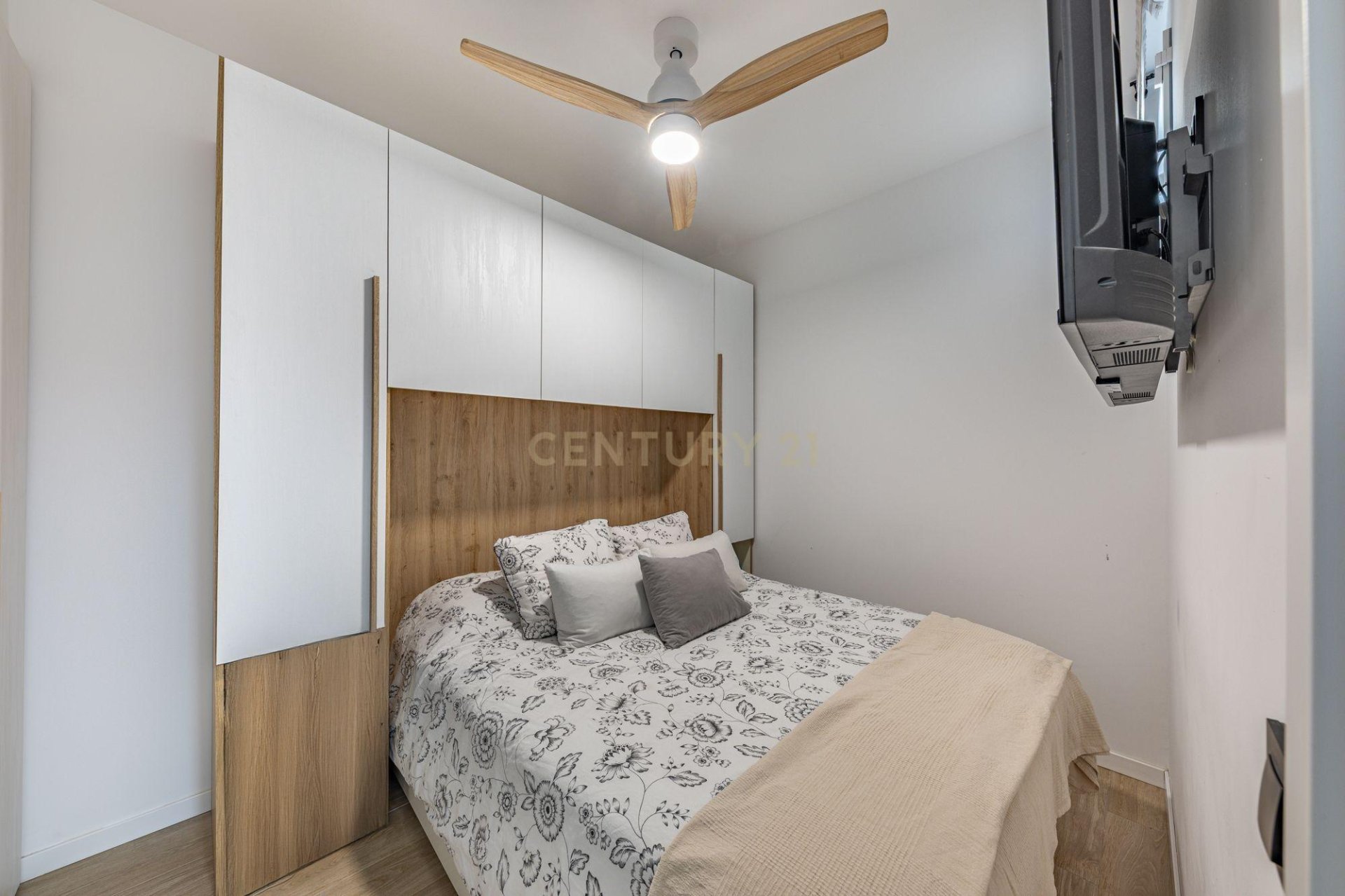 Appartamento a Gava, Barcelona, Spagna 4 camere da letto, 99 mq. N° 166971