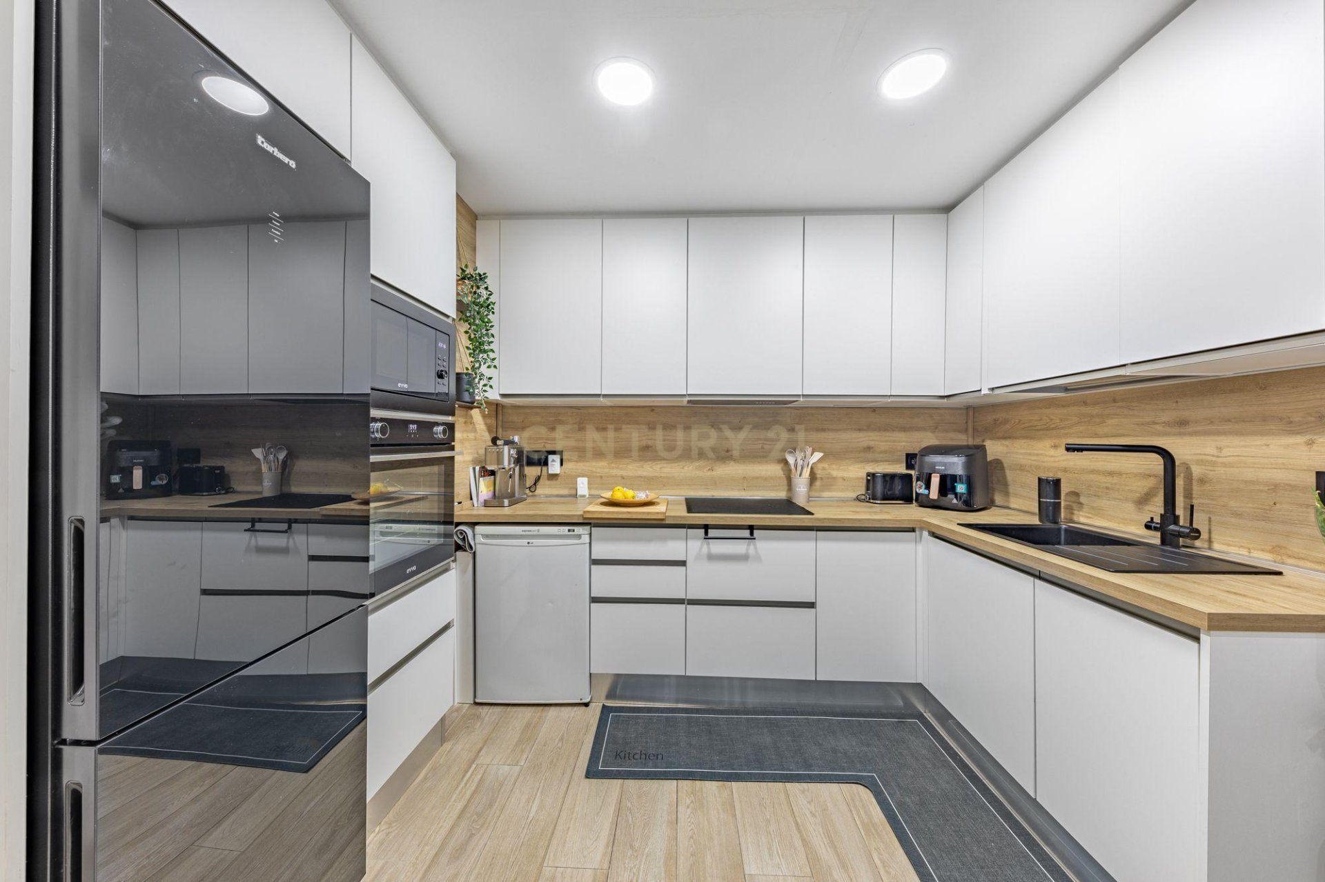 Appartamento a Gava, Barcelona, Spagna 4 camere da letto, 99 mq. N° 166971
