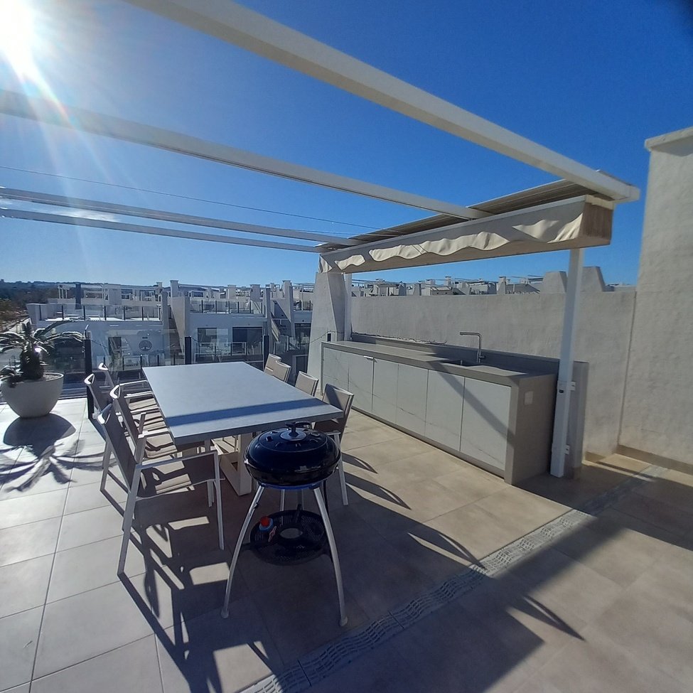 Apartamento en San Miguel de Salinas, Alicante, España 2 dormitorios, 70 m2 No. 189391