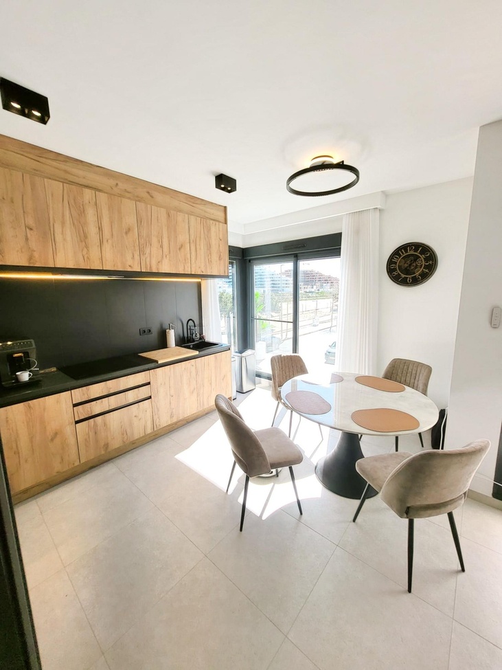 Apartamento en San Miguel de Salinas, Alicante, España 2 dormitorios, 70 m2 No. 189391