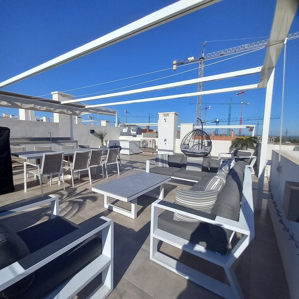 Apartamento en San Miguel de Salinas, Alicante, España 2 dormitorios, 70 m2 No. 189391