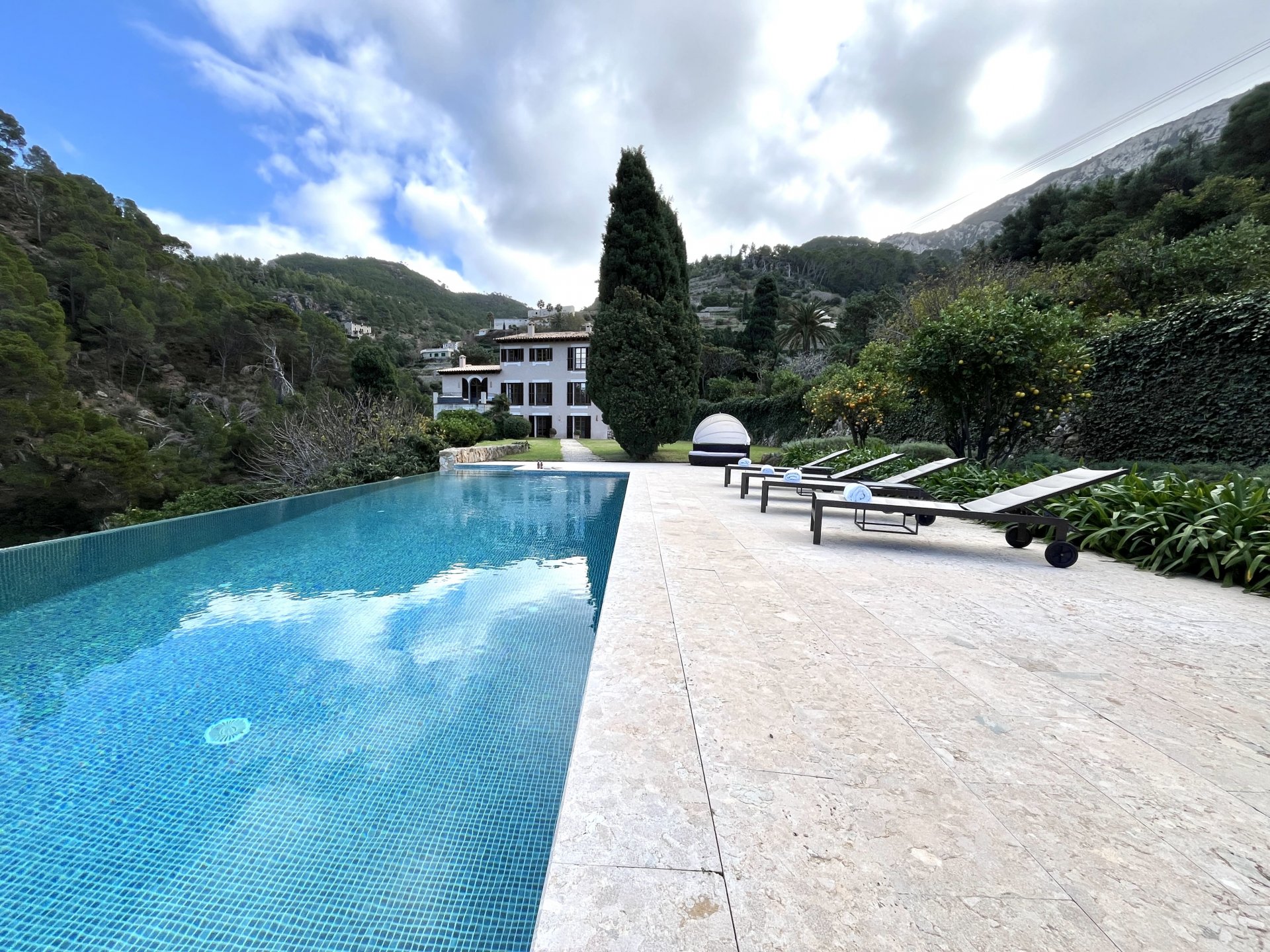 Finca en Banyalbufar, Mallorca, España 8 dormitorios, 750 m2 No. 111933