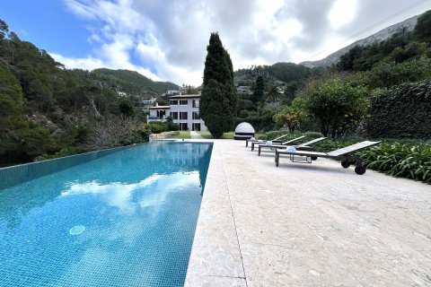Finka w Banyalbufar, Mallorca, Hiszpania 8 sypialni, 750 mkw. nr 111933