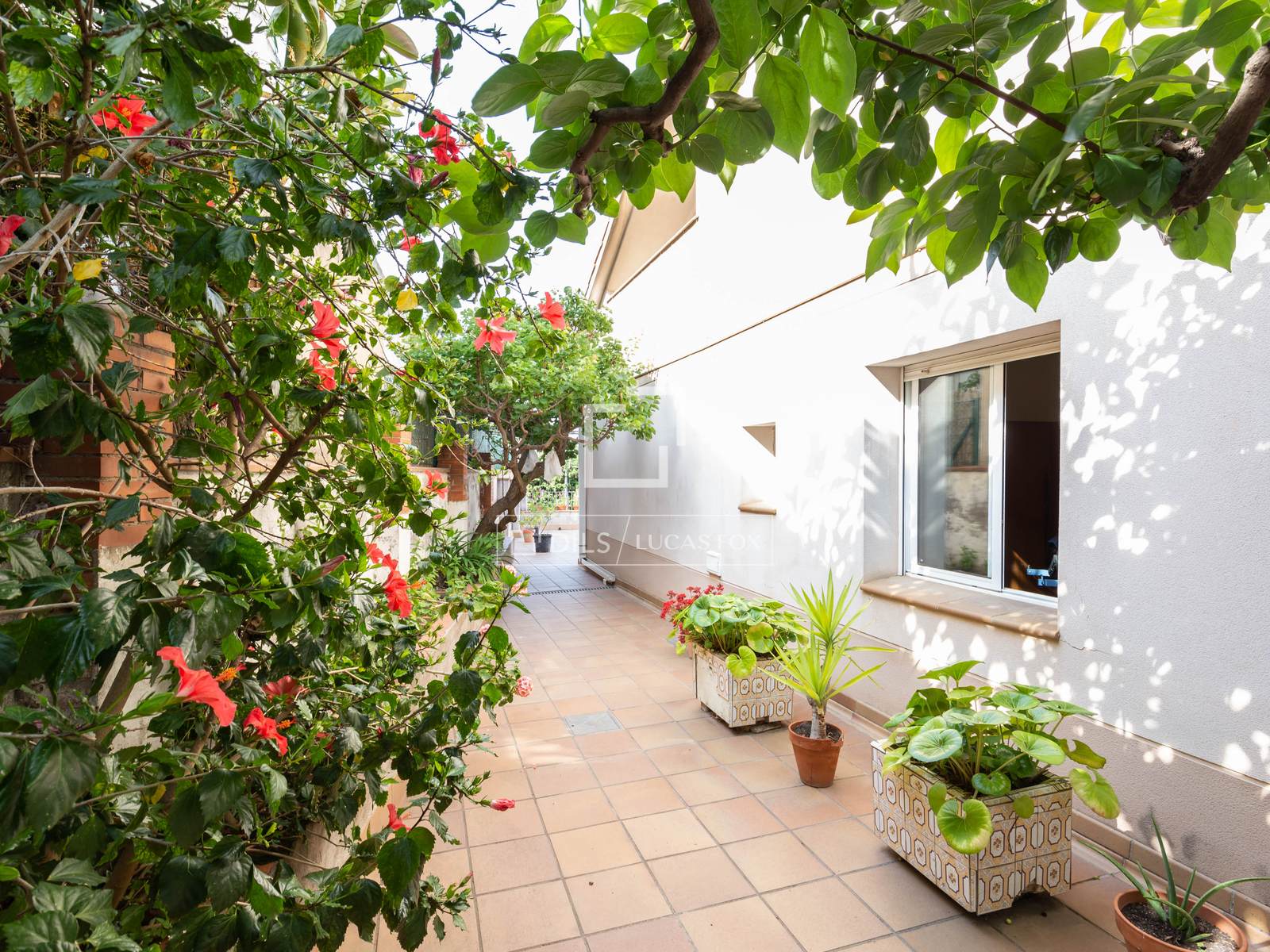 Willa w Esplugues de Llobregat, Barcelona, Hiszpania 6 sypialni, 282 mkw. nr 150899