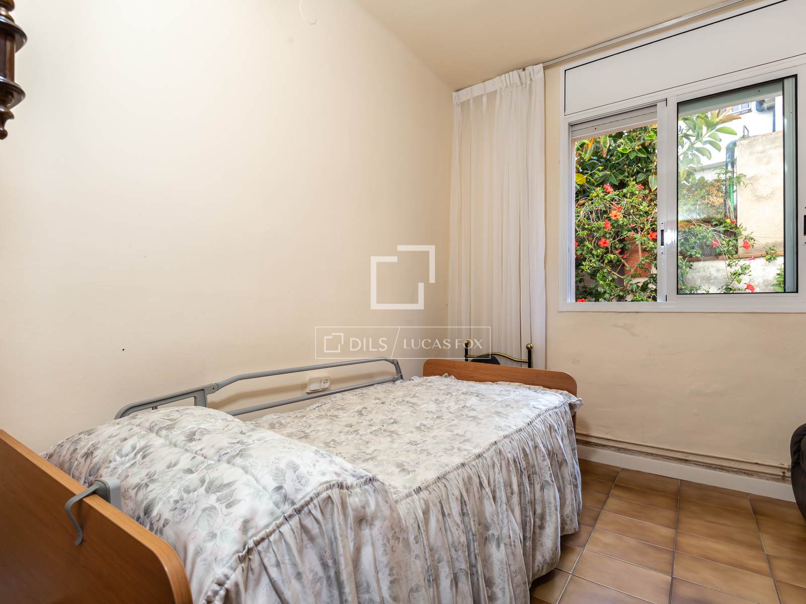 Willa w Esplugues de Llobregat, Barcelona, Hiszpania 6 sypialni, 282 mkw. nr 150899