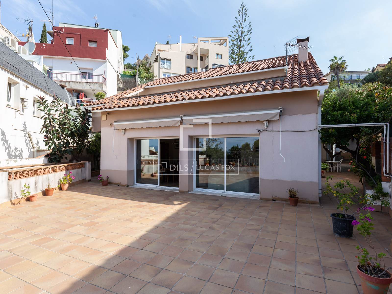 Willa w Esplugues de Llobregat, Barcelona, Hiszpania 6 sypialni, 282 mkw. nr 150899