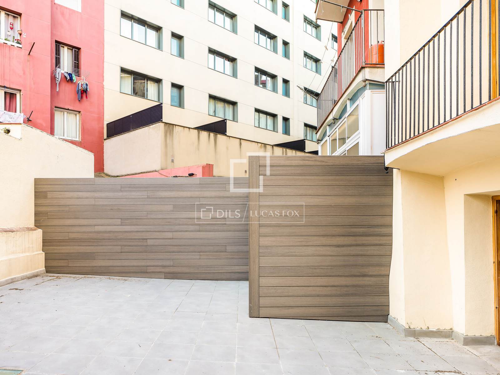 Dzīvoklis Barcelona, Spānijā 2 istabas, 85 m2 Nr. 150895