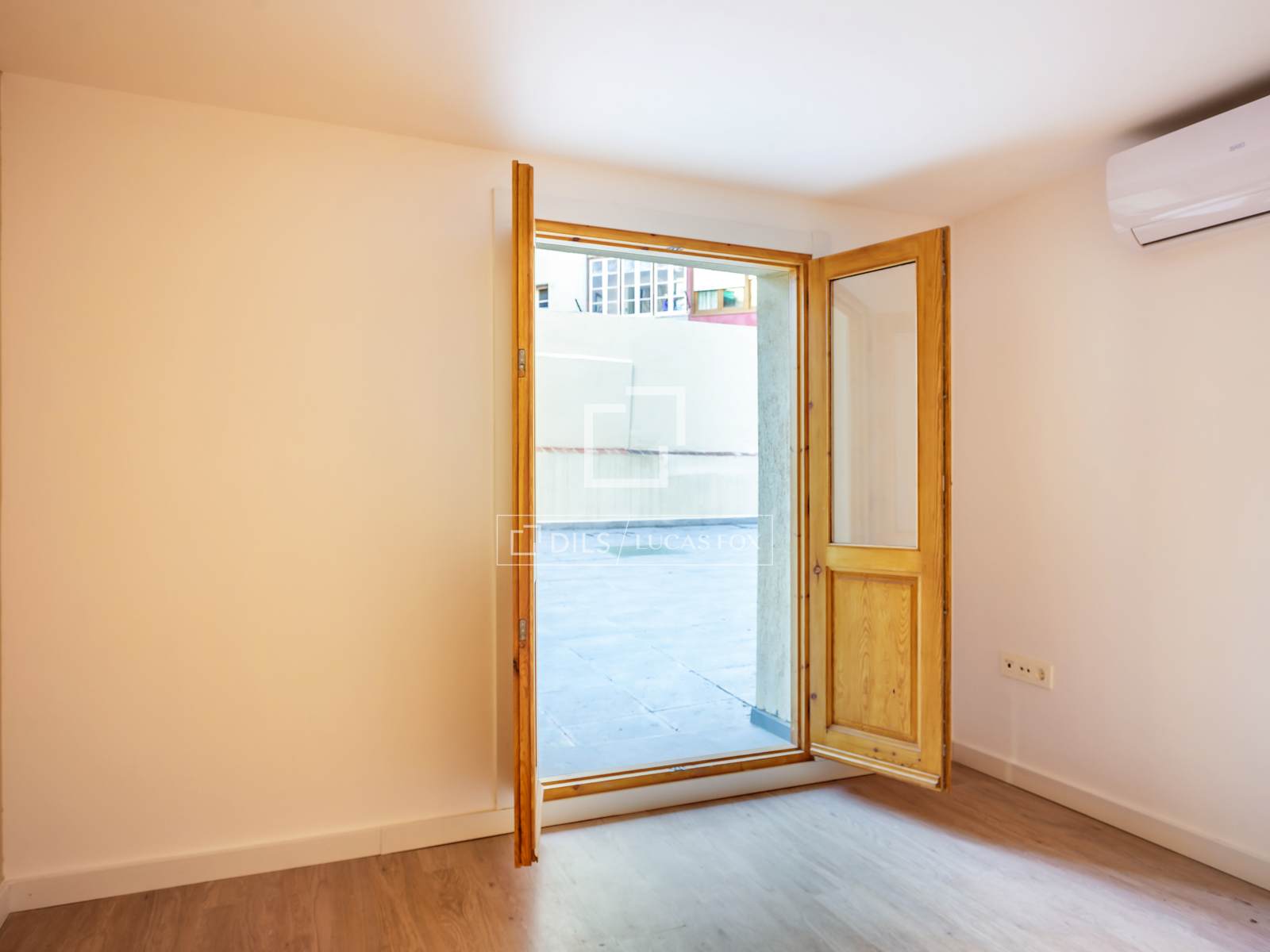 Dzīvoklis Barcelona, Spānijā 2 istabas, 85 m2 Nr. 150895