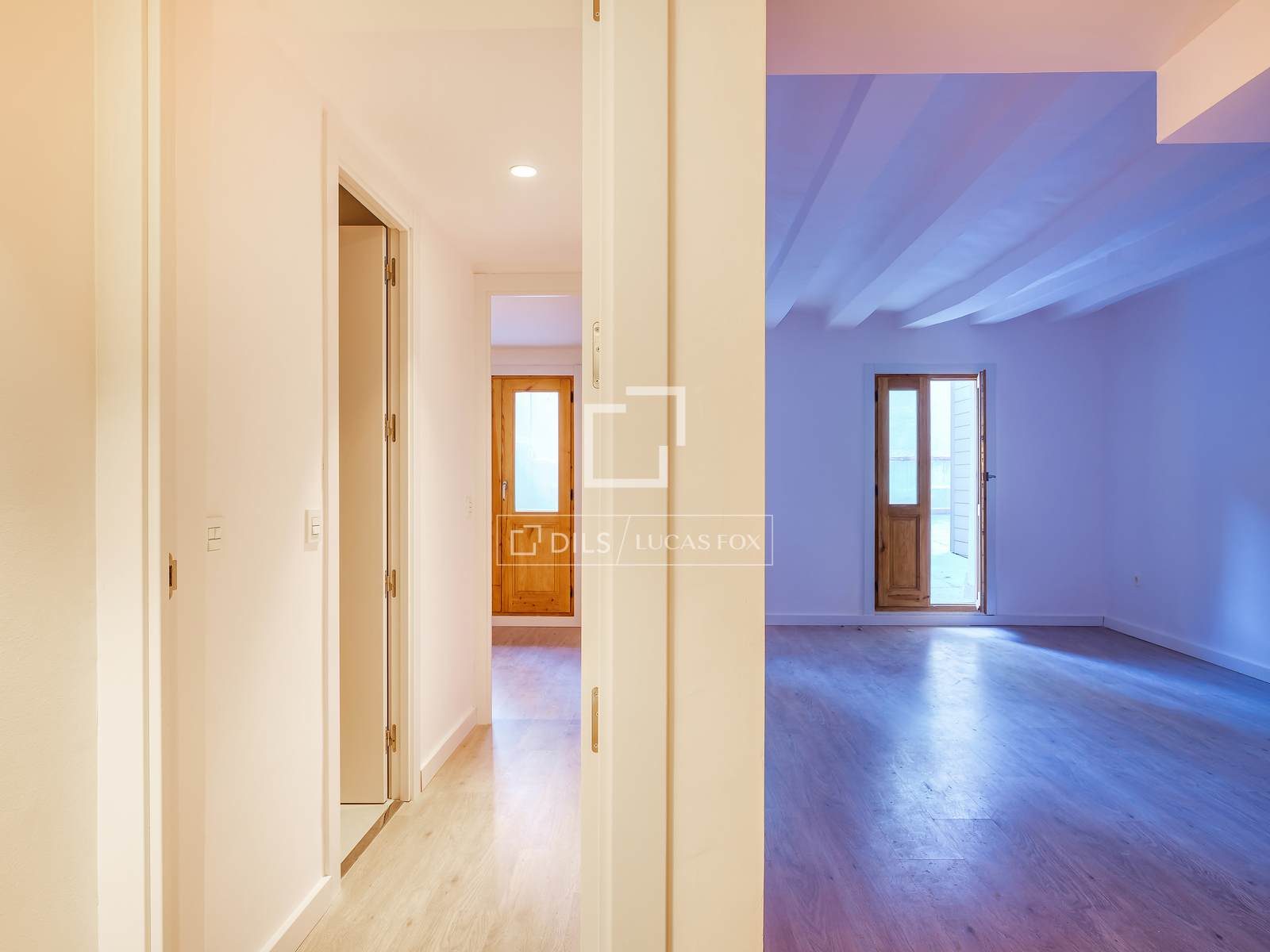 Dzīvoklis Barcelona, Spānijā 2 istabas, 85 m2 Nr. 150895
