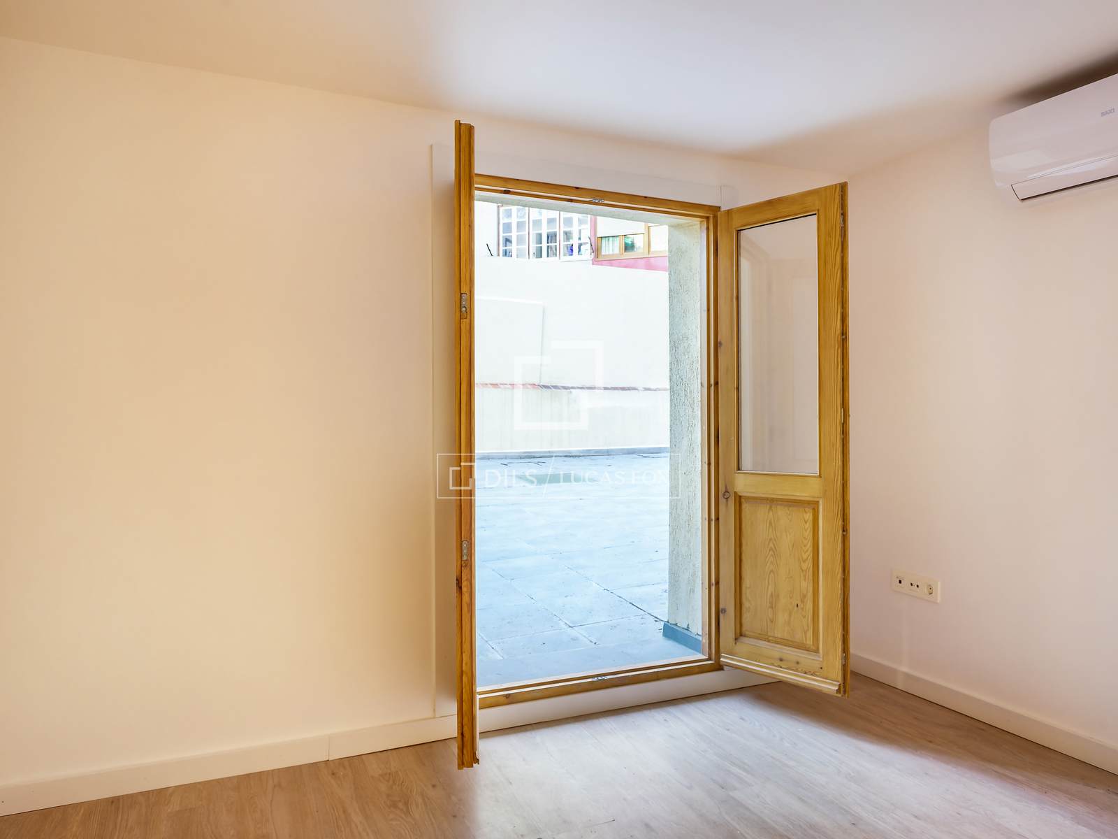 Dzīvoklis Barcelona, Spānijā 2 istabas, 85 m2 Nr. 150895