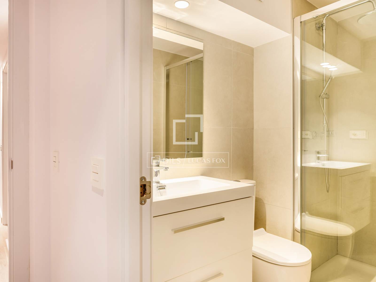 Dzīvoklis Barcelona, Spānijā 2 istabas, 85 m2 Nr. 150895