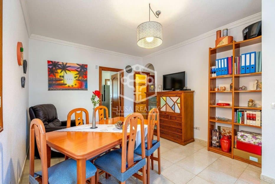 Villa en Adeje, Tenerife, España 3 dormitorios, 145 m2 No. 96005
