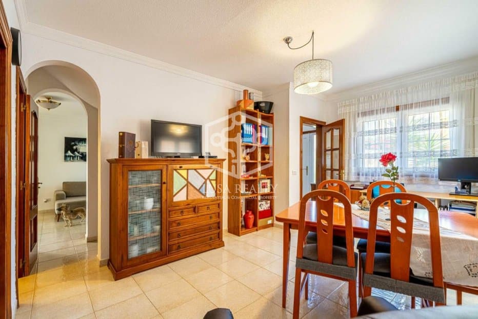 Villa en Adeje, Tenerife, España 3 dormitorios, 145 m2 No. 96005