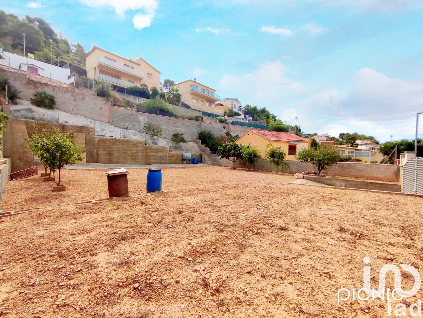 Land plot in Castellet i la Gornal, Barcelona, Spain 726 sq.m. No. 185694