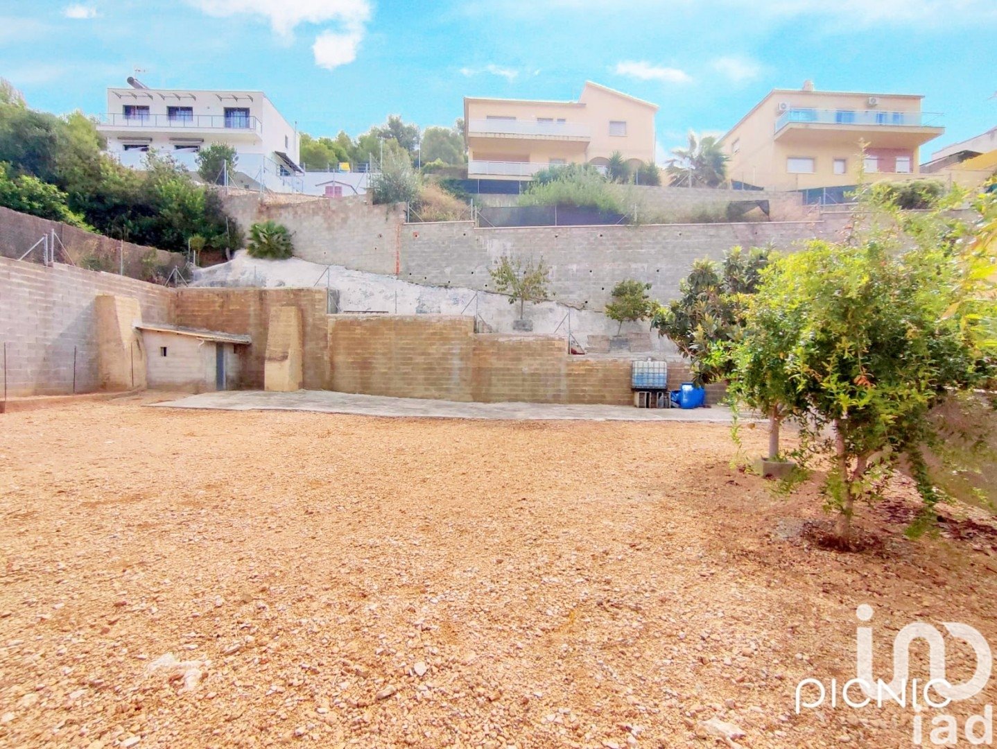 Land plot in Castellet i la Gornal, Barcelona, Spain 726 sq.m. No. 185694