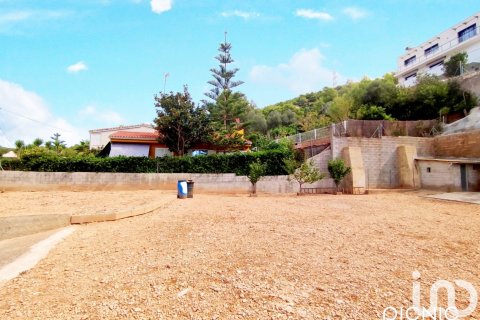 Tontti Castellet i la Gornal, Barcelona, Espanja 726 m2 No. 185694