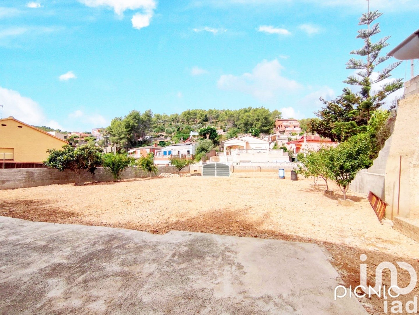 Land plot in Castellet i la Gornal, Barcelona, Spain 726 sq.m. No. 185694